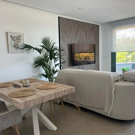Luxury In Playa De Alamos Apartment Torremolinos