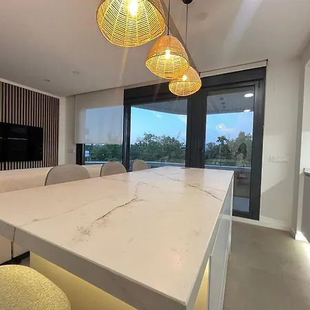 Luxury In Playa De Alamos Appartement