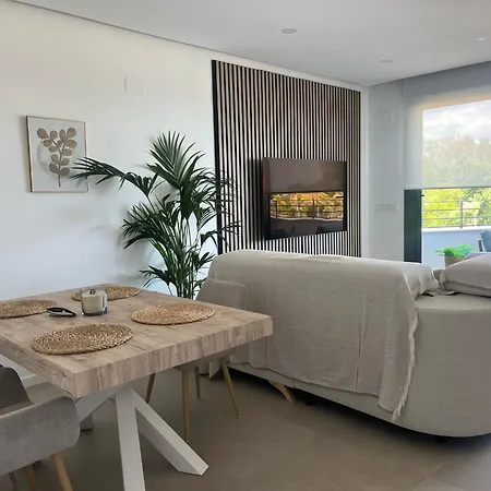 Luxury In Playa De Alamos Lägenhet Torremolinos